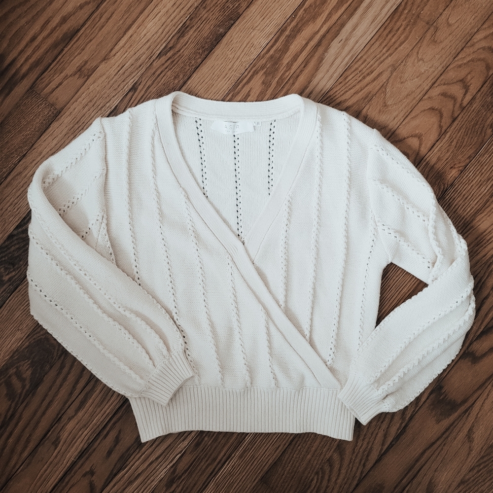 ASTR The Label Wrap Front Pointelle Sweater Ivory EUC Medium